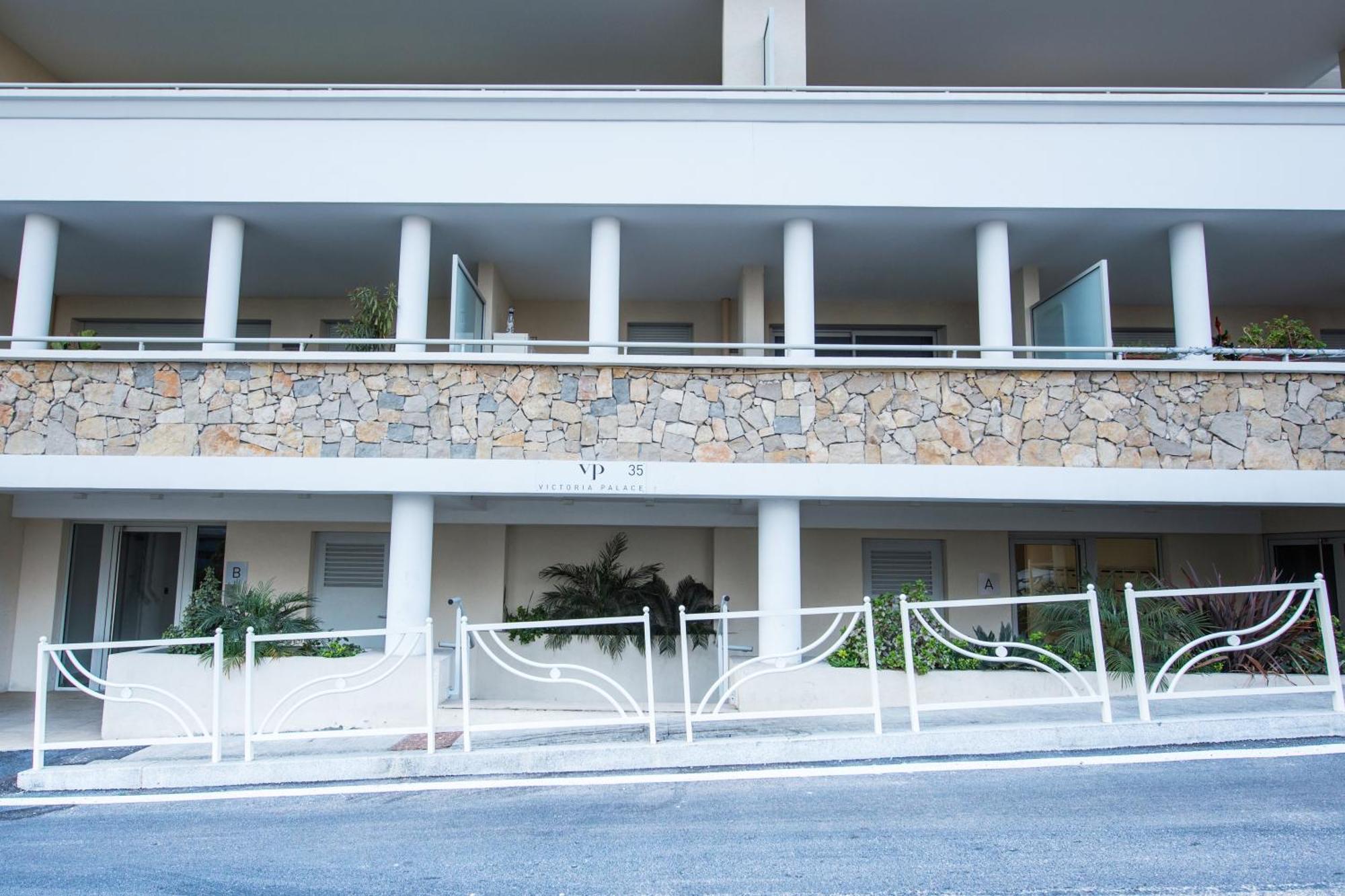 Grande Terrasse - Vue Mer - Parking - Bk Beausoleil Esterno foto